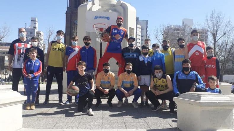 La Asociacioacuten de Baacutesquetbol realizoacute el lanzamiento oficial de la 