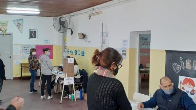 Leticia Conti- La mayor participacioacuten cuida la democracia y la fortalece