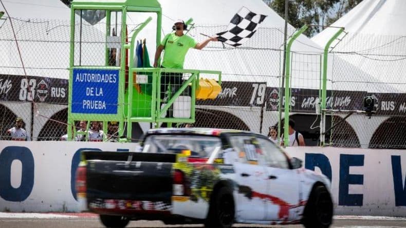 Mauricio Selva debutoacute en el TC Pick Up con un 18ordm puesto luego de largar