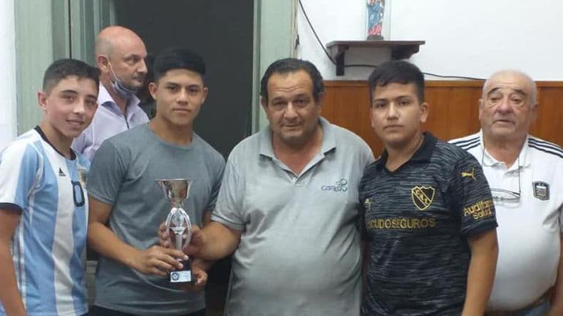 La Liga de Fuacutetbol realizoacute su tradicional entrega de trofeos