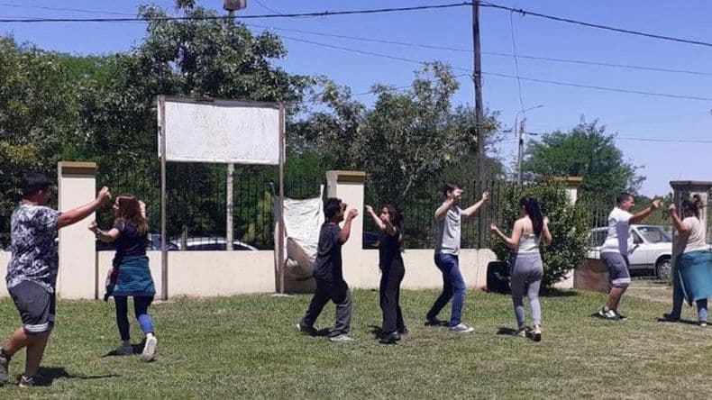 Emprender- 503 alumnos recibiraacuten su diploma este antildeo