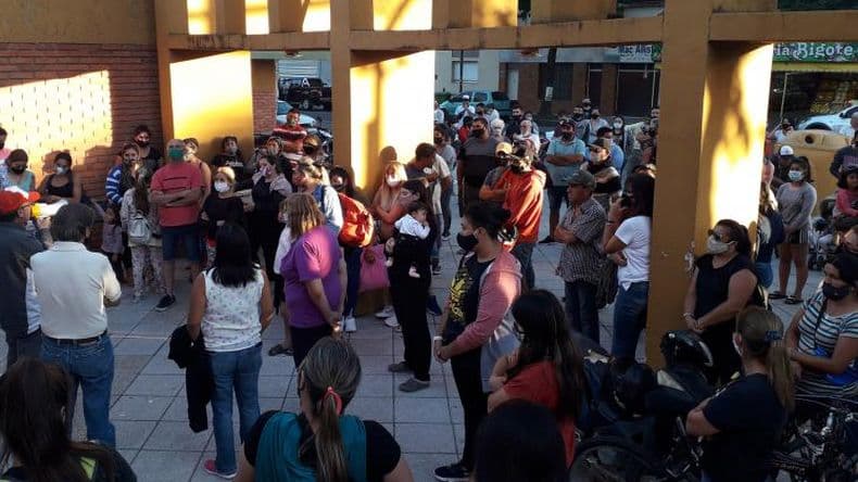 Se concretoacute la asamblea de vecinos en la Celp