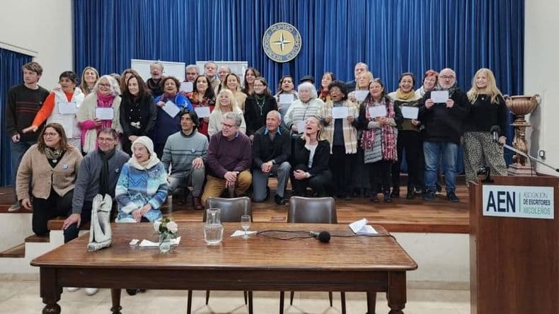 Vuelve Puro Verso a San Nicolás con poetas de Argentina y Uruguay