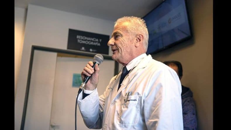 Cliacutenica La Pequentildea familia incorporoacute equipo para diagnoacutestico