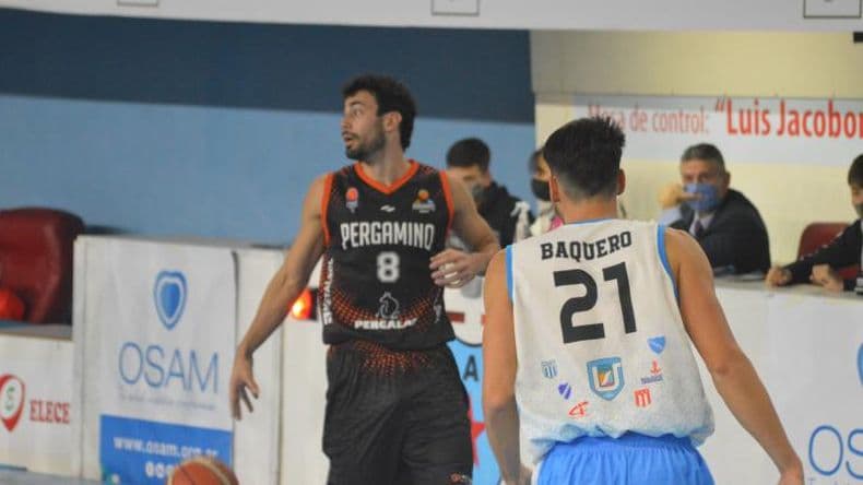 Soacutelido trabajo en equipo y victoria con autoridad para Pergamino Baacutesqu