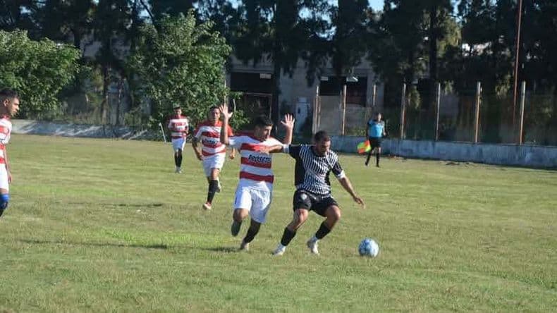El Apertura del fútbol nicoleño empezó a ponerse al día
