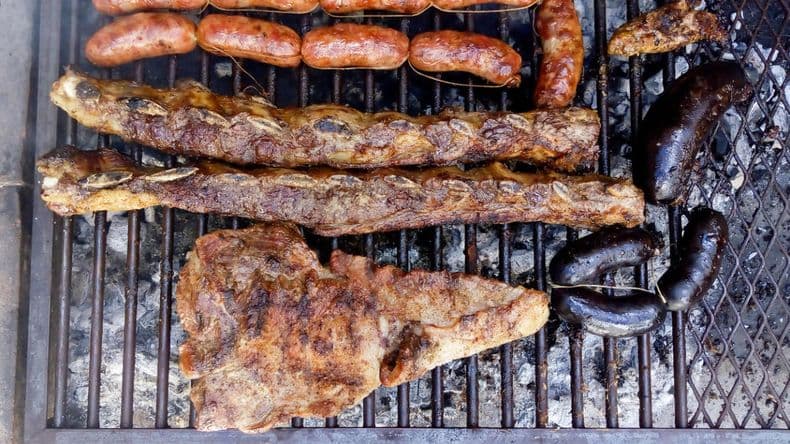 El asado quedó en el top ten de platos mundiales pero perdió con Colombia