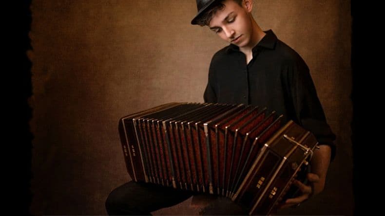 Benicio Rossi: un joven bandoneonista que busca grabar su primer EP y cumplir un sueño musical