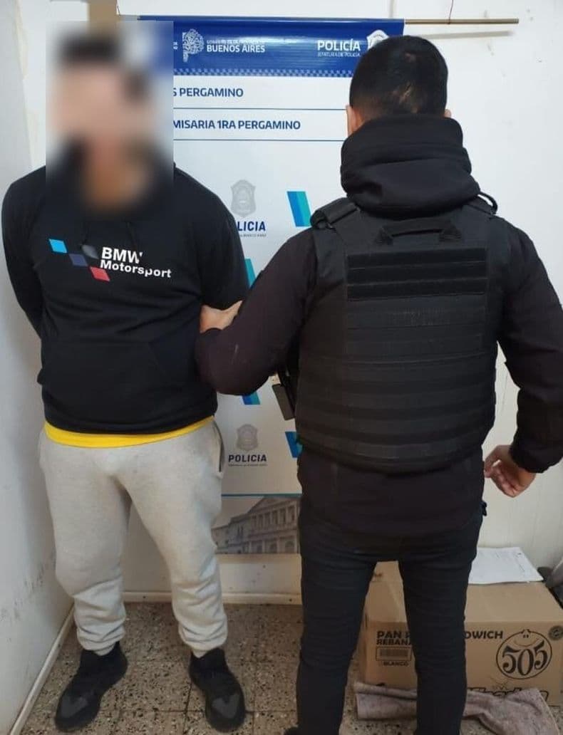 Cayó en Pergamino un boquetero con un handy policial, herramientas y un cuaderno con planes para nuevos robos