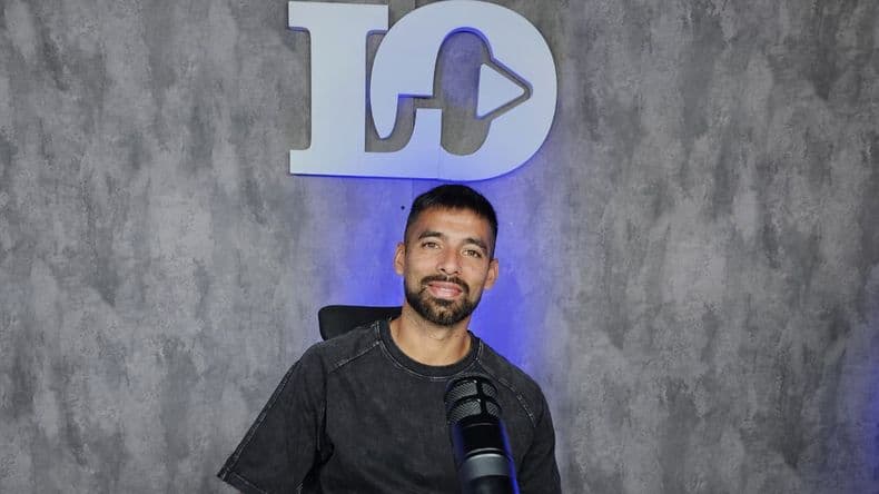 Brian Meza, más allá de la cancha: familia, aprendizaje y un sentido de pertenencia que lo une a Douglas