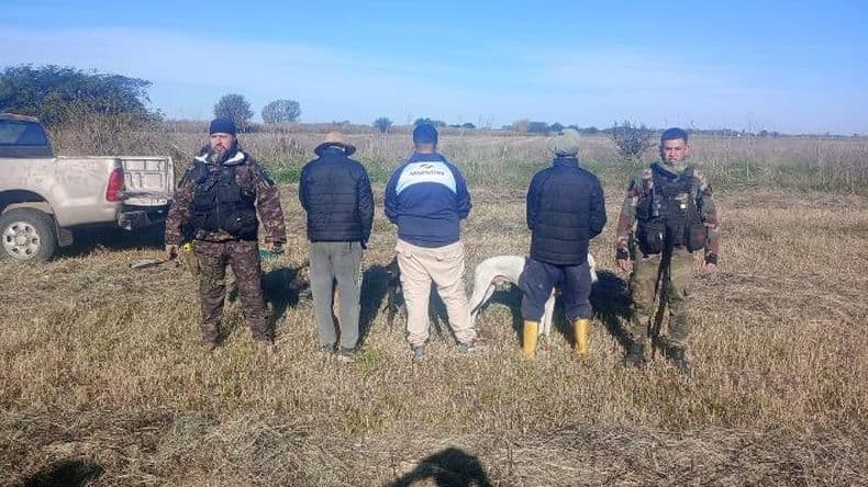 El sistema Ojos en Alerta Rural permitió la aprehensión de cazadores furtivos en un campo