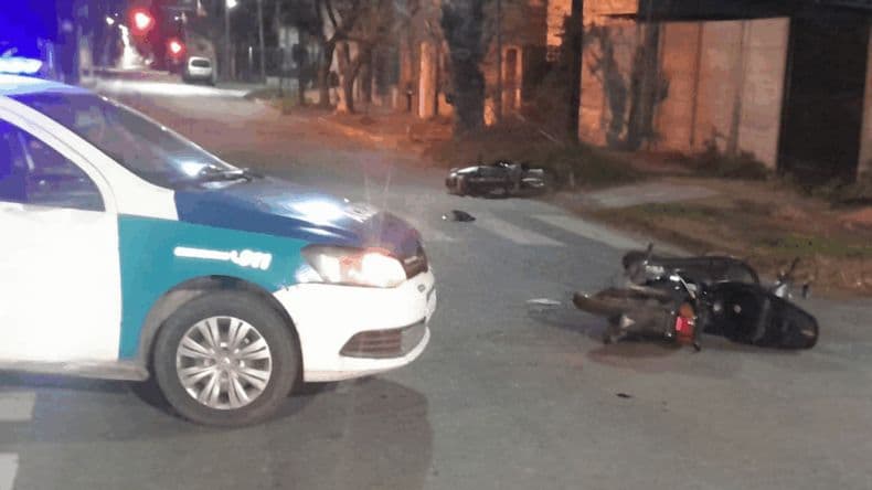 Accidente en San Nicolás: dos motos chocaron y los conductores fueron hospitalizados