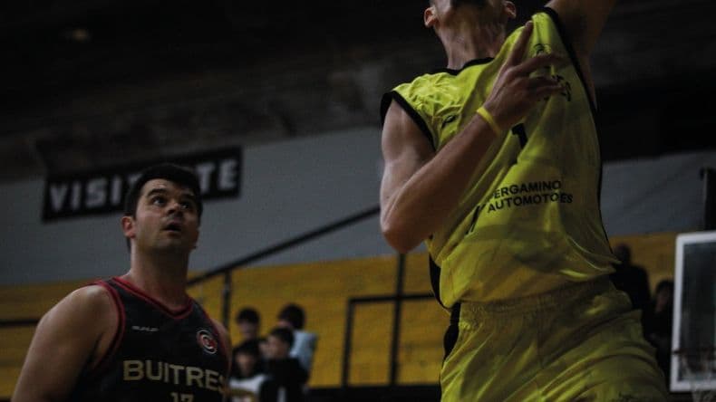 Comunicaciones y Sports lideran el Torneo Apertura al término de la cuarta fecha