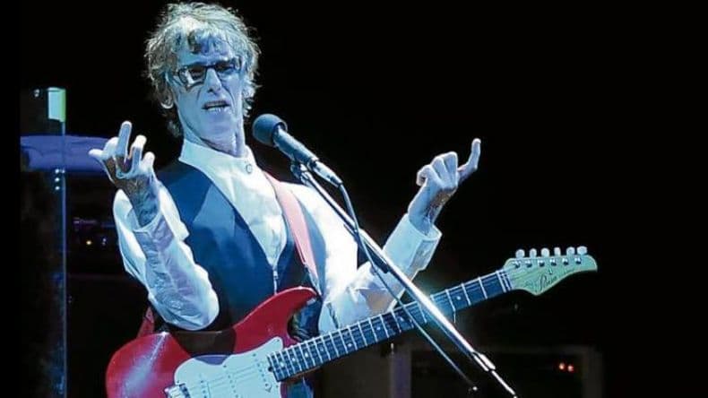 El 1º de abril sale un disco de versiones en clave tanguera de temas Luis Alberto Spinetta