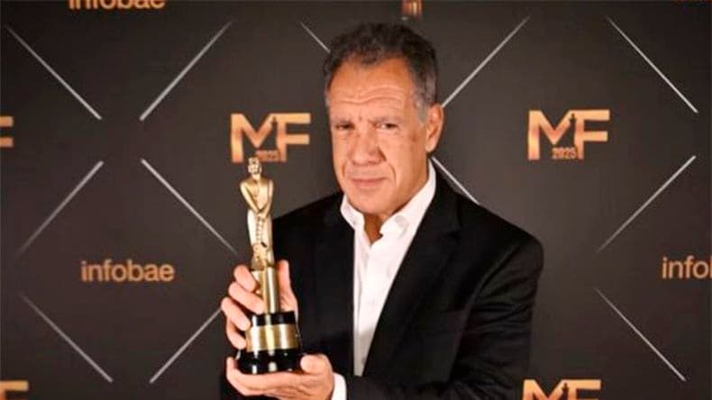 Daniel Hadad, de Infobae, se llevó el primer Premio Martín Fierro de Oro para los Portales Web