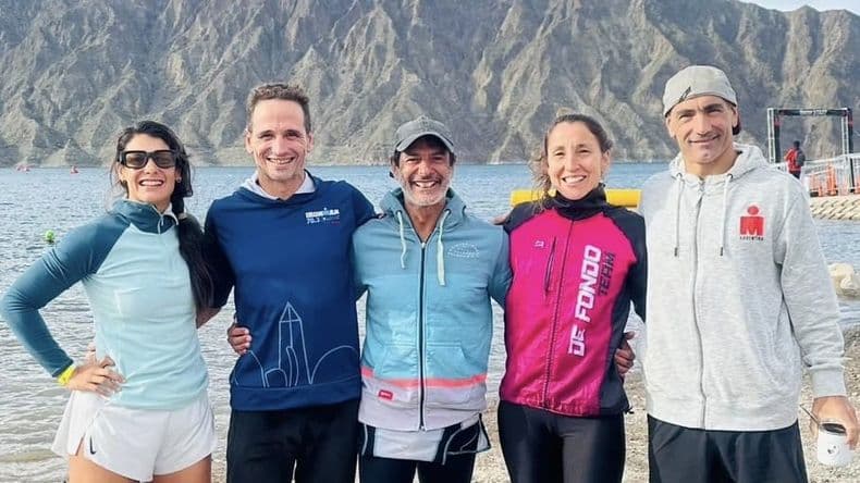 parte de la delegación nicoleña para el triatlón