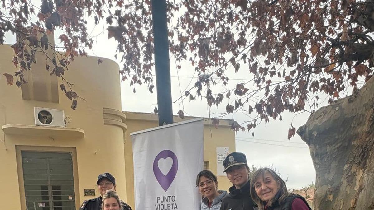 Punto Violeta en movimiento: la Dirección de la Mujer de Pergamino sigue llegando a los barrios y pueblos