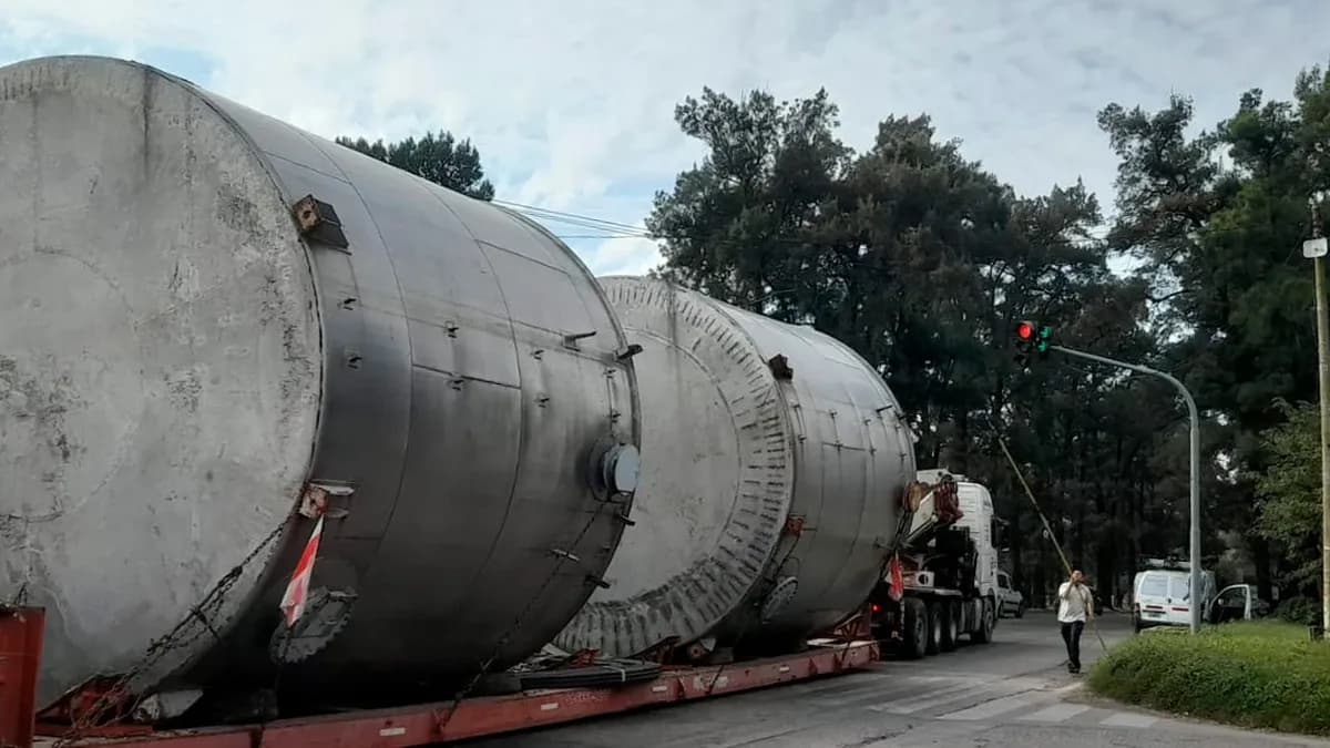 De San Nicolás a Córdoba: Comenzó el desmantelamiento de infraestructura de Atanor