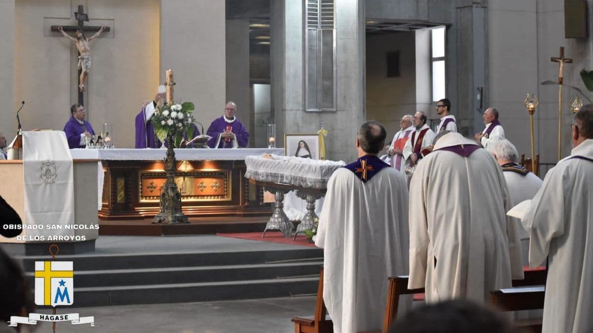 Los restos del padre Carlos Pérez descansan en el Santuario de San Nicolás