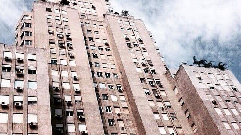 El edificio Kavanagh cuenta con 105 departamentos&nbsp;distribuidos en sus&nbsp;