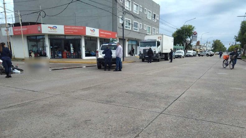 Dieron a conocer la identidad del motociclista fallecido en el choque contra un camión