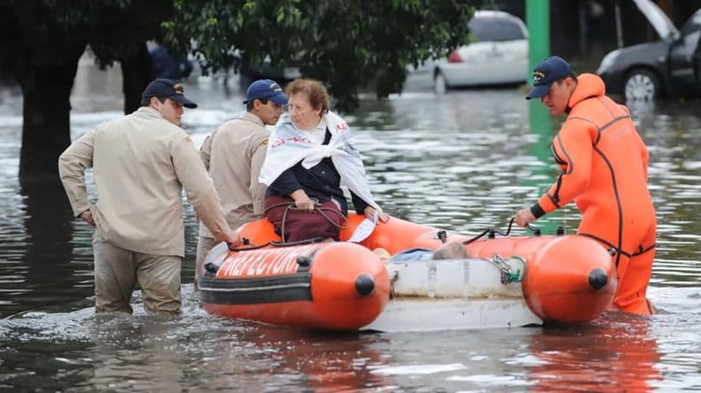 Defensa Civil busca voluntarios náuticos para actuar ante emergencias