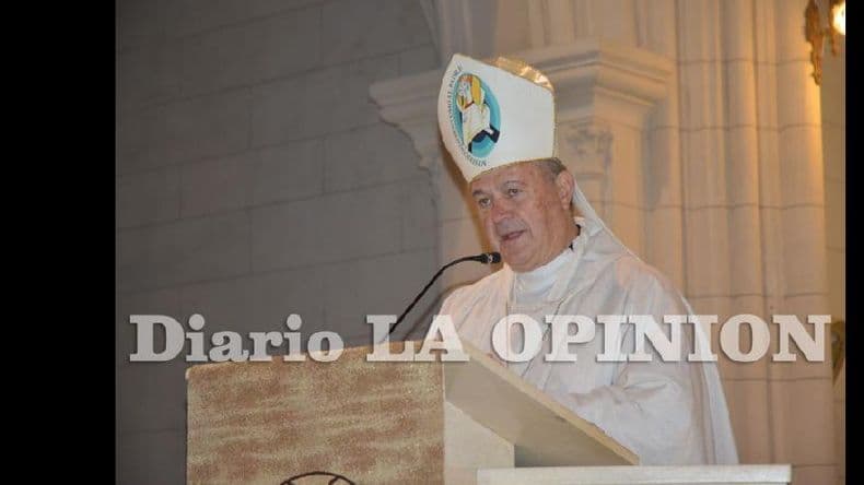 Cardelli, a un paso de presentar su renuncia