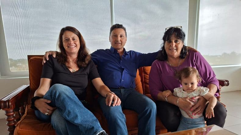 Academia Hermanos Pérez celebra 50 años y despide a sus fundadores