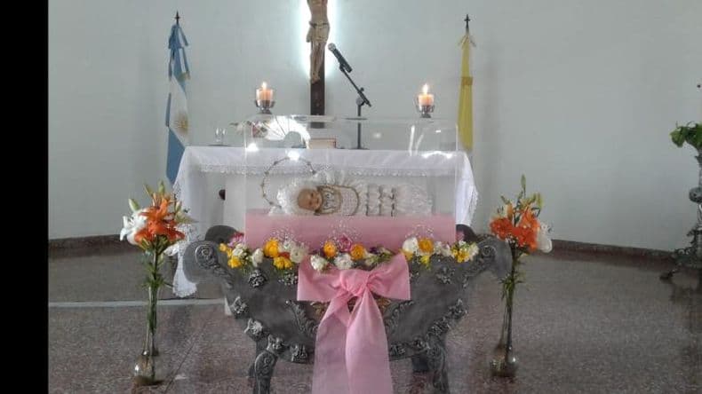 La Virgen Niña es patrona del templo.