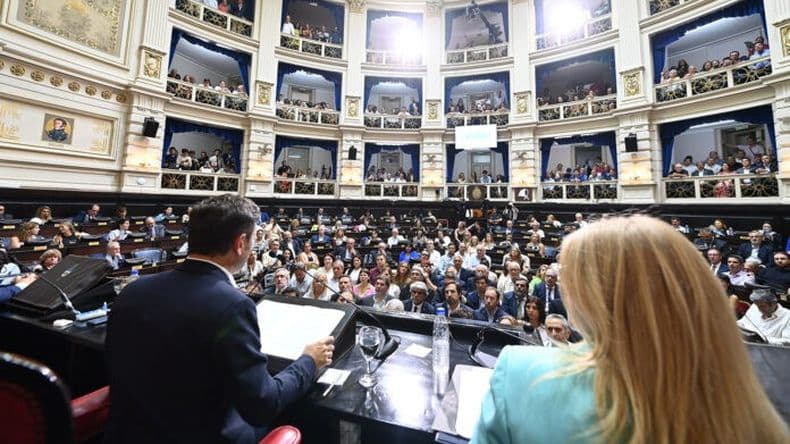 Hoy sesiona la Legislatura bajo un clima de extrema tensión dentro del oficialismo