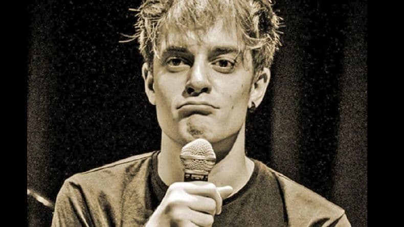 El “standapero” Lucas Lauriente brindará  hoy dos funciones con su unipersonal