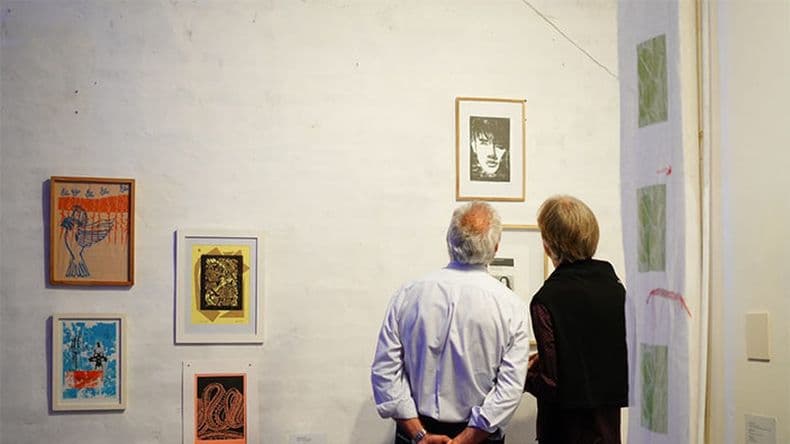 Continúa abierta la Exposición Colectiva de Grabado de artistas locales en Centr