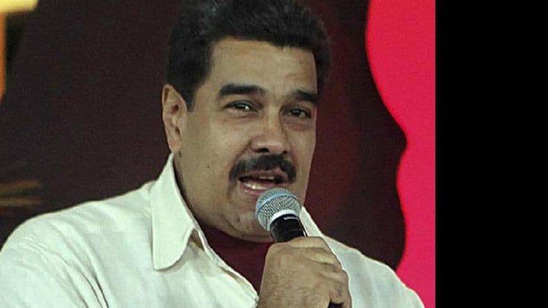 Maduro rechaza el debate de la OEA al hablar con los presidentes de México y Panamá