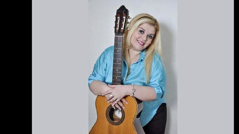 Noche de folklore en “Merello”