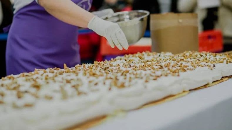 Balcarce y un récord único: hicieron el postre más largo del mundo