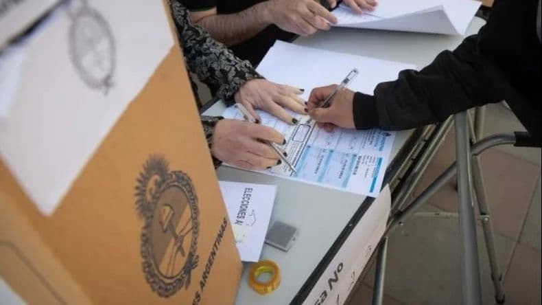Incertidumbre electoral en PBA: un calendario indefinido por las disputas políticas