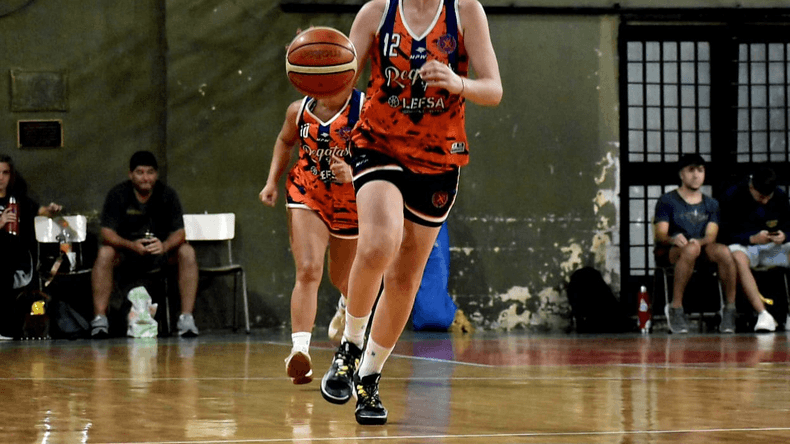 Andrea Rébola: Basquetbol femenino