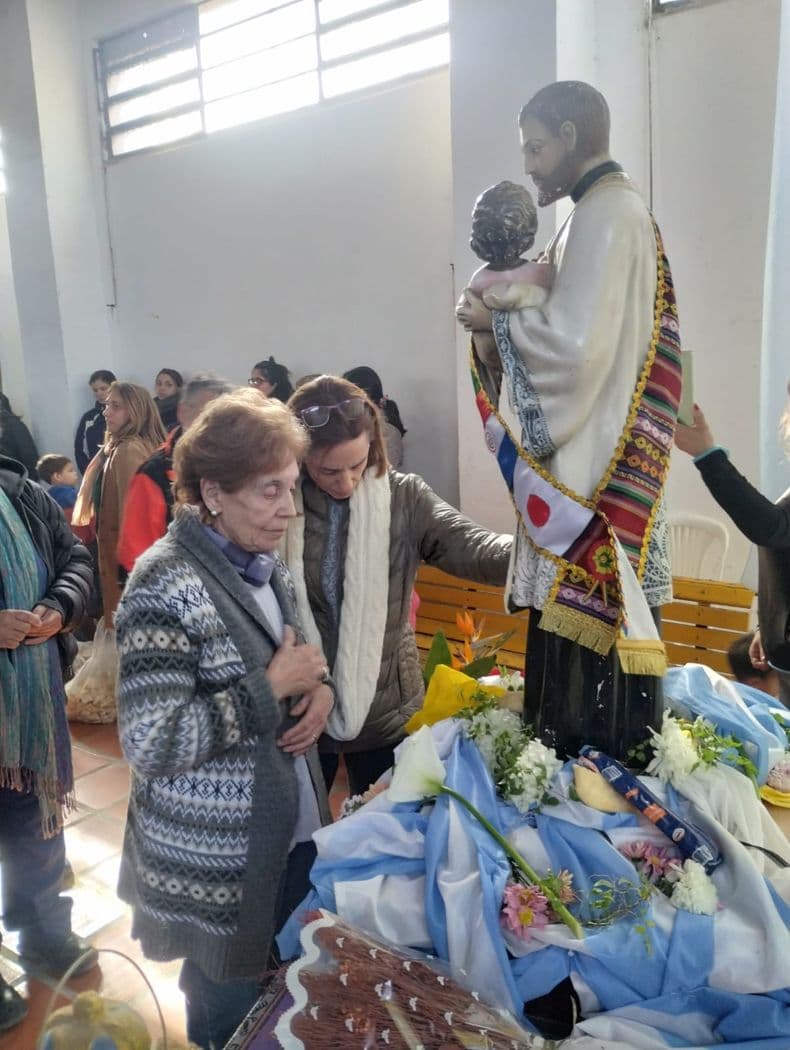 San Cayetano, consuelo del pueblo que reza por trabajo y paz