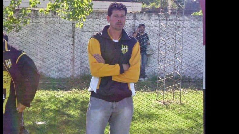 Sergio Stancich continuará siendo el DT de Acevedo