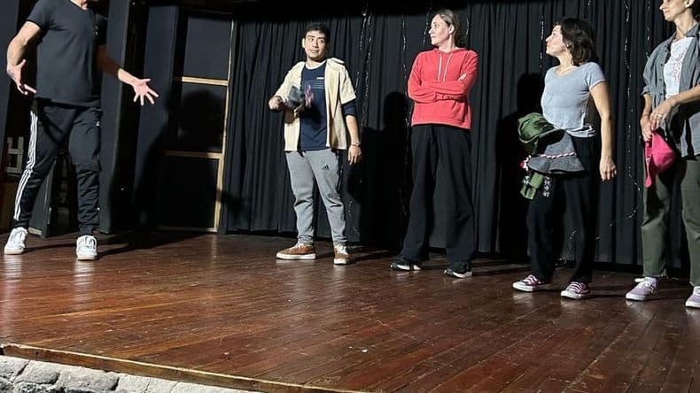Lado B: el teatro como herramienta para el autoconocimiento