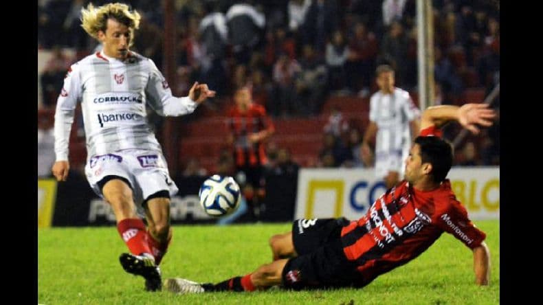 Douglas Haig suma y se afianza: anoche logró un valioso punto ante Argentinos