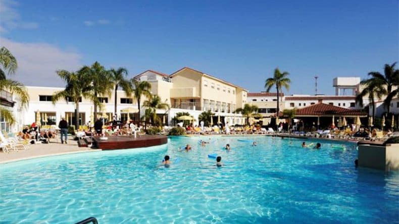 Mojuper organiza un viaje recreativo a Termas de Río Hondo y continúa con sus actividades