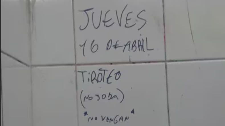 En estos días en escuelas de otras ciudades del país aparecieron pintadas simila