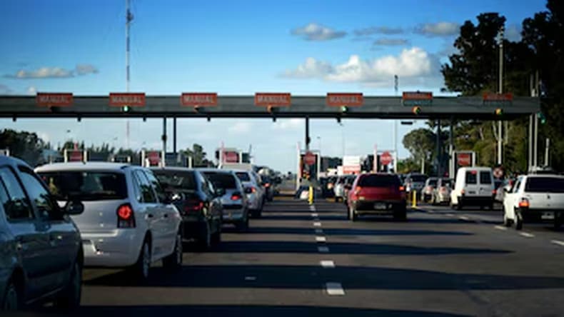 Vacaciones: crecen las consultas por seguros de auto, hogar y asistencia al viajero