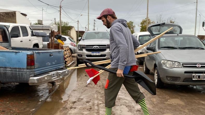 Explotados de amor, llegan hoy los voluntarios que fueron a Bahía Blanca