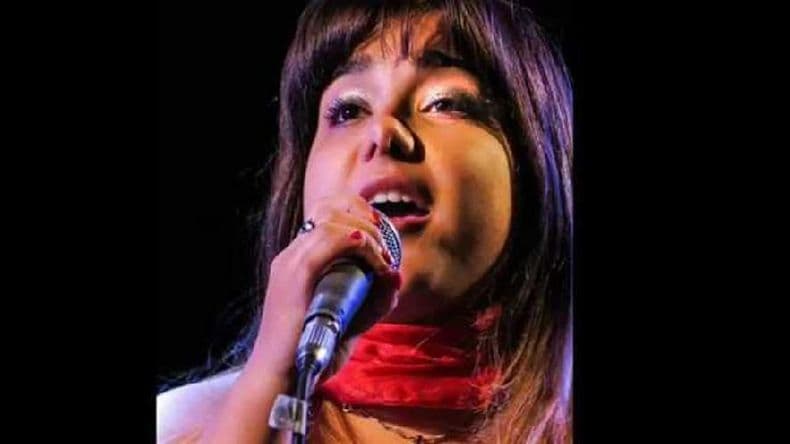 Wanda Pereyra canta en el Unión