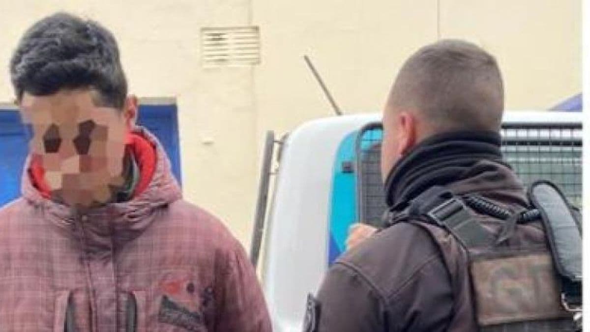 Robó un whisky en un súper y fue aprehendido