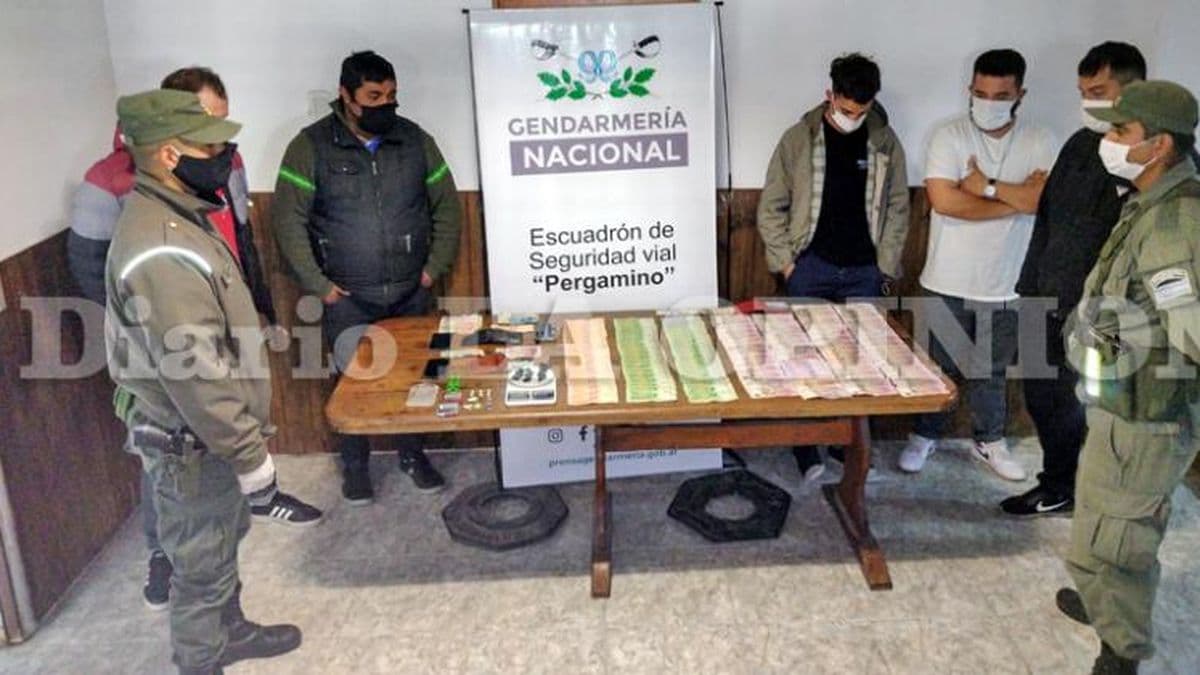 Tres detenidos a la salida de una fiesta con cocaína, éxtasis, marihuana y LSD