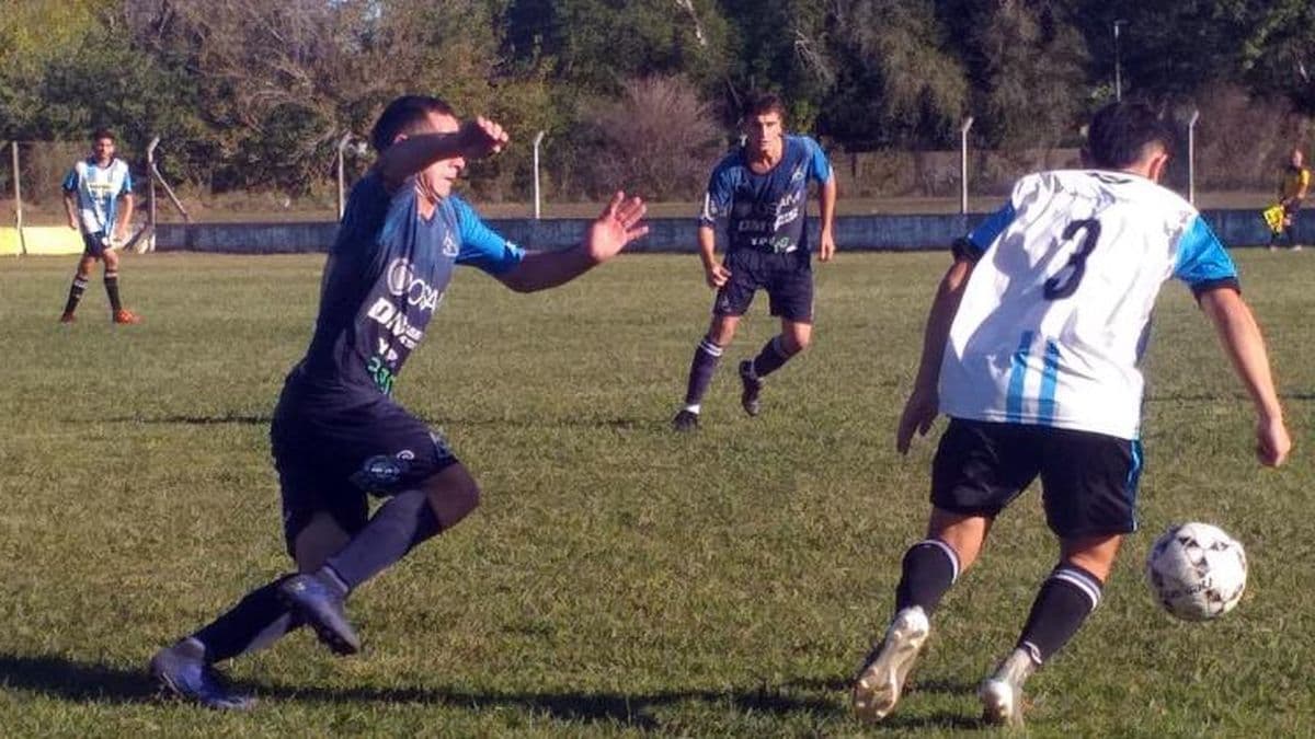 Fútbol local: goleada de Argentino ante Sports en el cierre de la cuarta fecha
