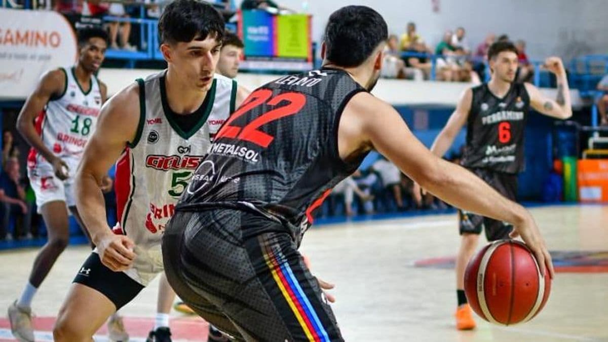 Pergamino Básquet volvió a la victoria frente a Ciclista